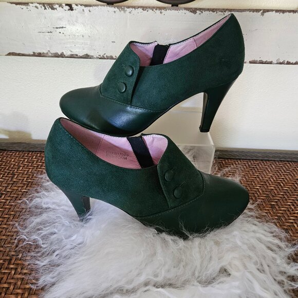 Lulu Hun-Women`s Green Suede Heel Zipper Booties - Picture 3 of 7